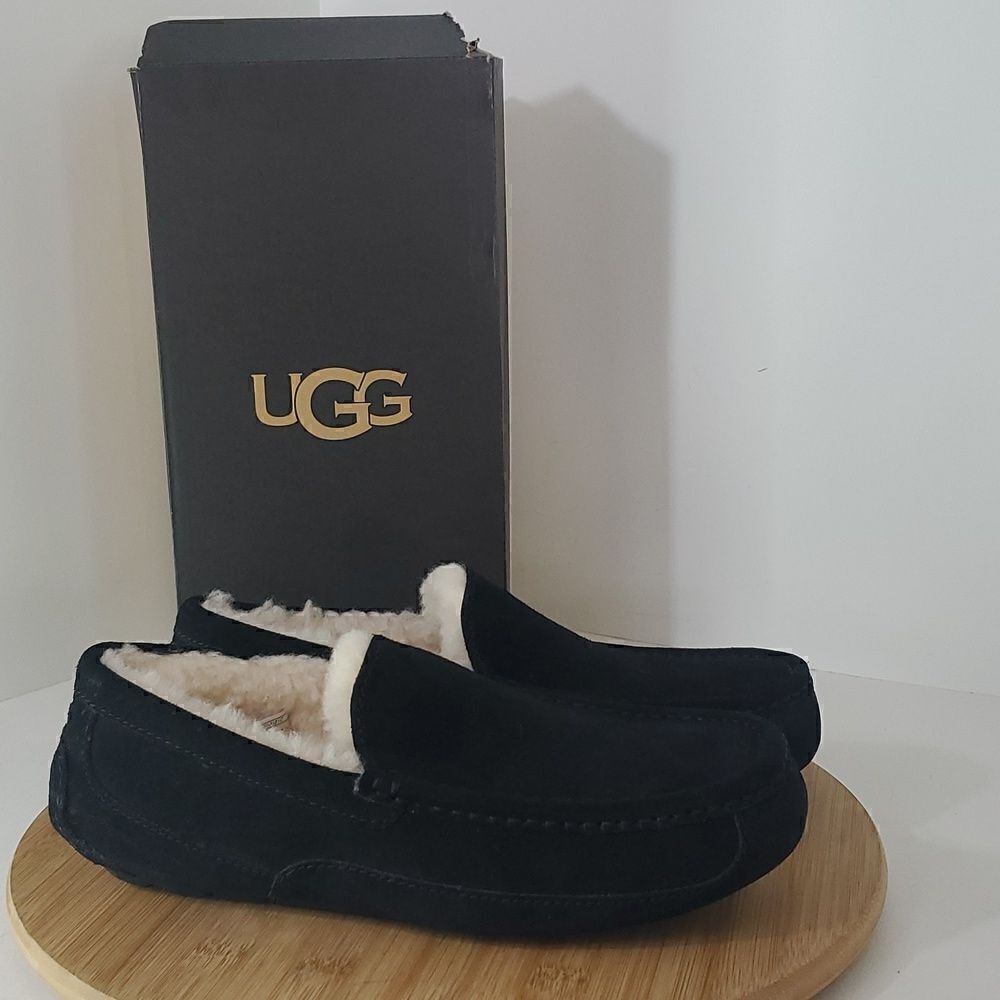 UGG Ascot Slipper Black Suede Wool Comfort Loafer Men's US 8 NIB
